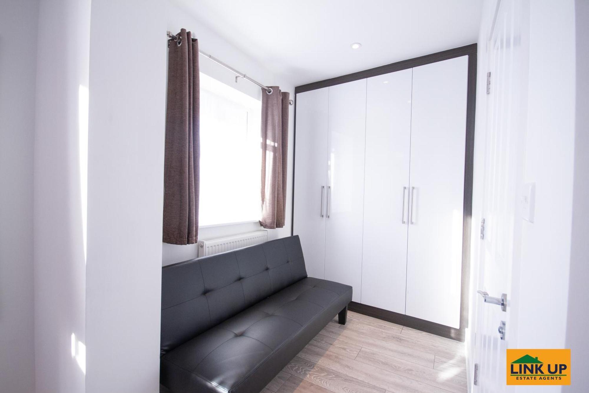 アクスブリッジ Lee'S Houseヴィラ 部屋 写真